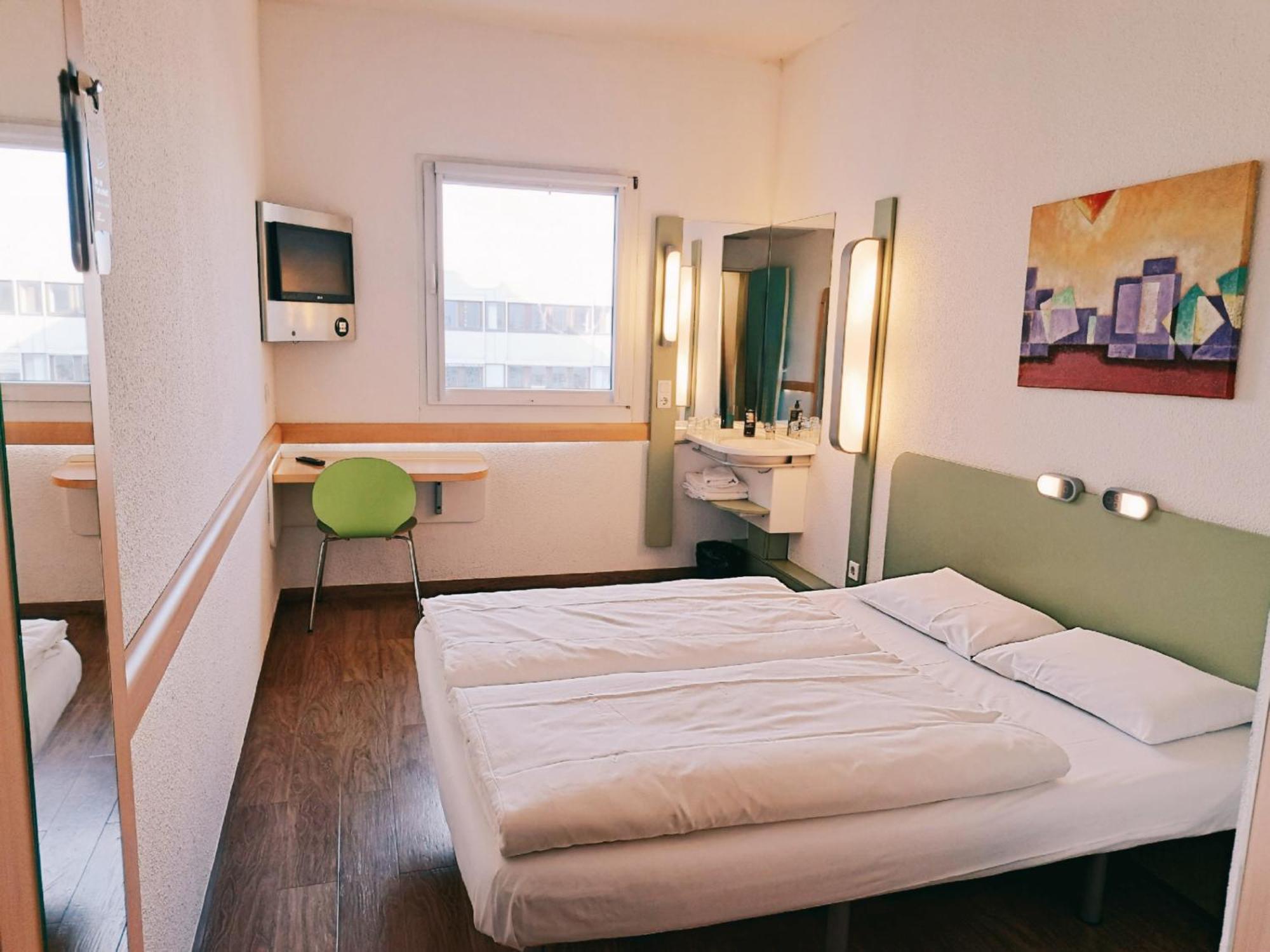 Ibis Budget Berlin Ost Extérieur photo